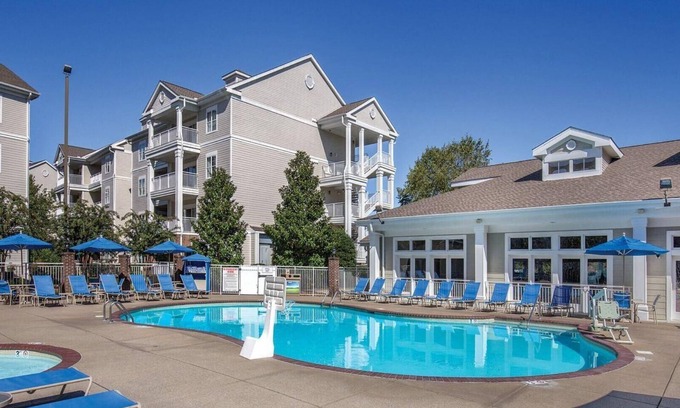 Pennington Bend Resort | Experience the Best of Music City at Wyndham Nashville- 2 Bd. Lockoff