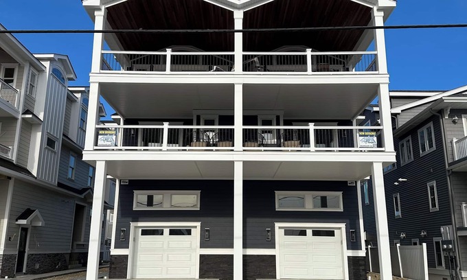 Sea Isle City House | Experience the ultimate vacation with Sharkhouse! In the heart of Sea Isle City!