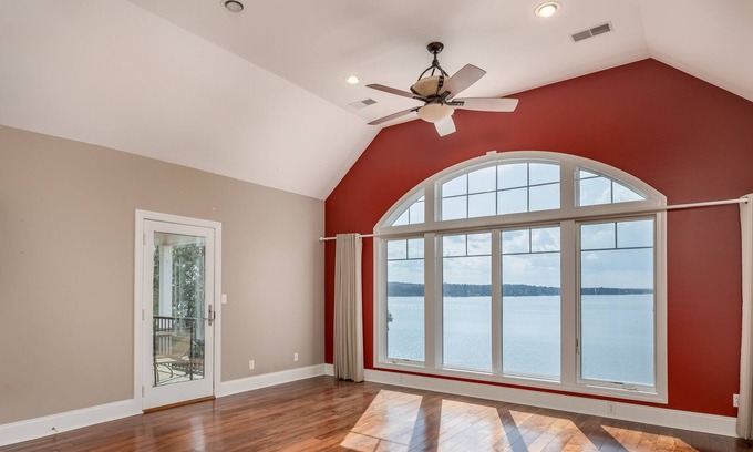 Camden House | Experience the unique vision & artistry of this remarkable Lake Wateree estate