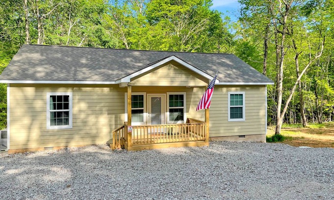 Counce House | Experience this newly constructed home in the heart of Pickwick.