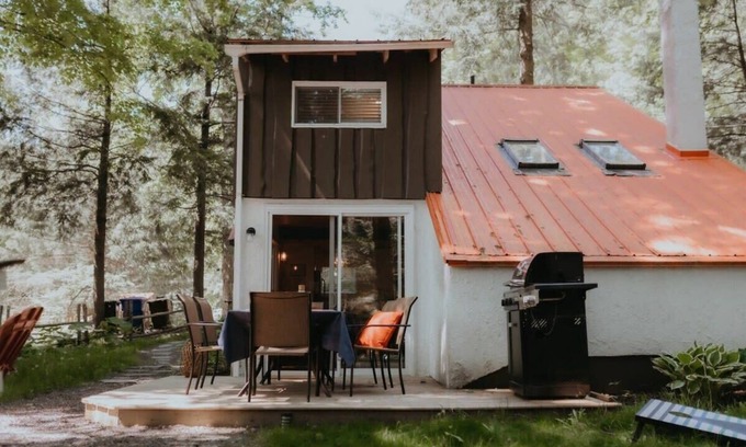 Orford House | Explore Nature Near Mont-Orford Chalet