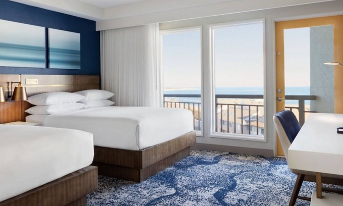 Northeast Virginia Beach Hotel | Explore Virginia! 3 Great Units, Onsite Pool, Near Virginia Beach Fishing Pier