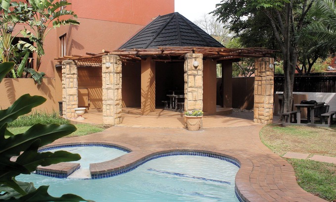 Greater Johannesburg Metropolitan Area Apartment | Exquisite 2 Bedroom Garden Townhouse in the Heart of Fourways