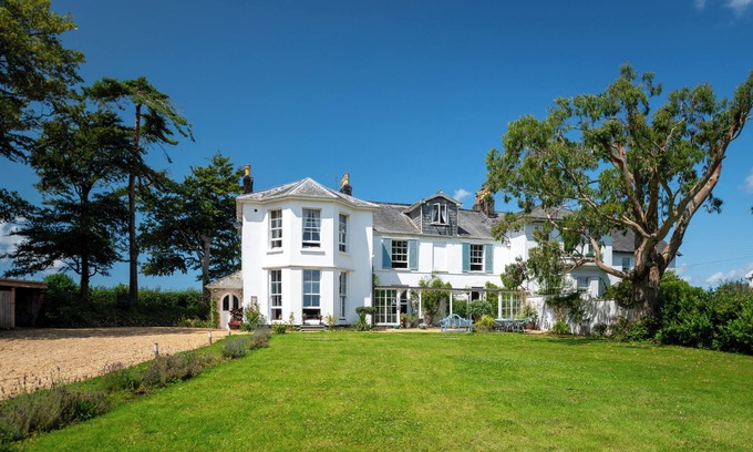 Westleigh House | Exquisite Country House, Sleeps 11 And Dog Friendly, North Devon