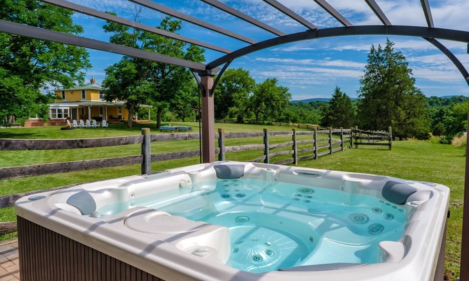 Front Royal House | Exquisite Riverfront Paradise...100+ Acres- Hike, Boat, Swim without leaving!