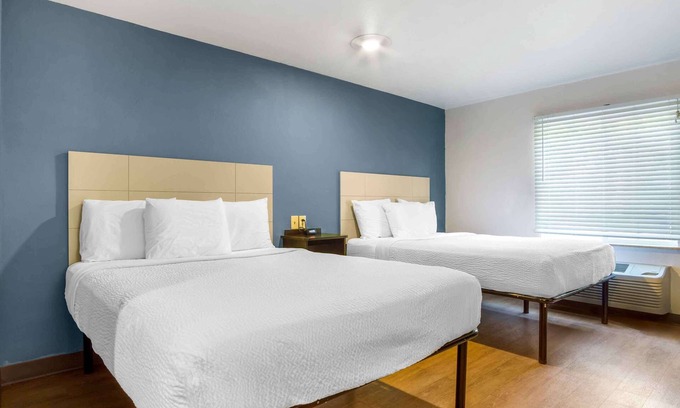 North Charleston Hotel | Extended Stay America Select Suites - Charleston - Ashley Phosphate Rd.