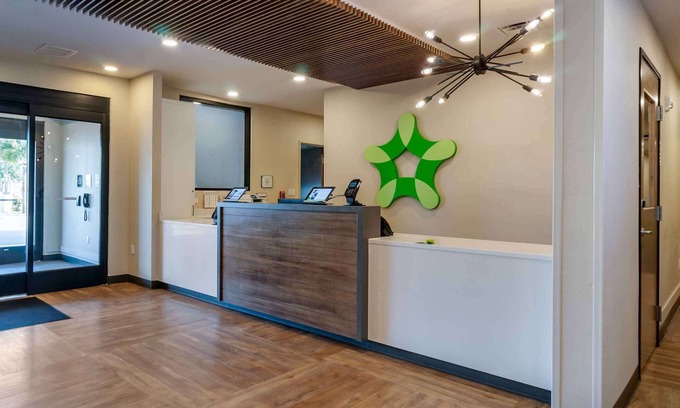 Port Charlotte - Charlotte Harbor Hotel | Extended Stay America Premier Suites Port Charlotte I75