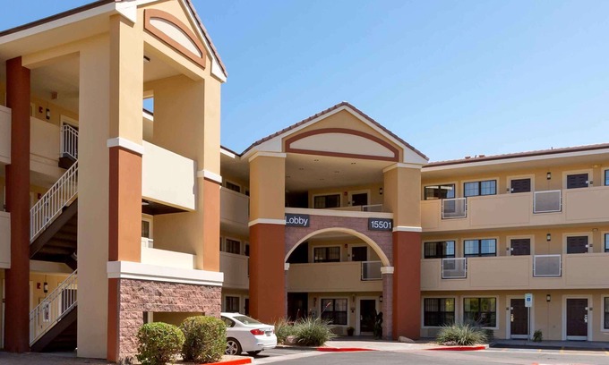 North Scottsdale Hotel | Extended Stay America Select Suites Phoenix Scottsdale North