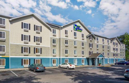 North Charleston Hotel | Extended Stay America Select Suites - Charleston - Ashley Phosphate Rd