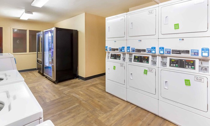 Wilmington Hotel | Extended Stay America Suites Wilmington New Centre Drive