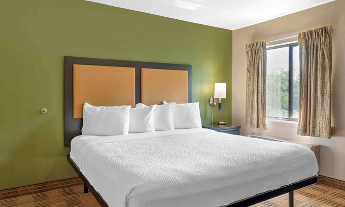 Ashley Oaks Hotel | Extended Stay America Suites Knoxville West Hills