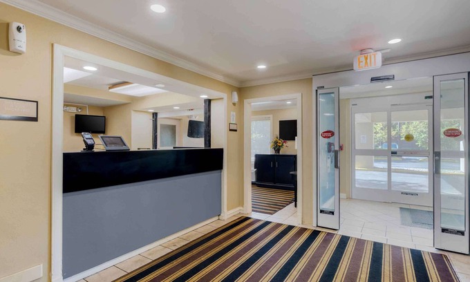 Waltham Hotel | Extended Stay America Suites Boston Waltham 52 4th Ave