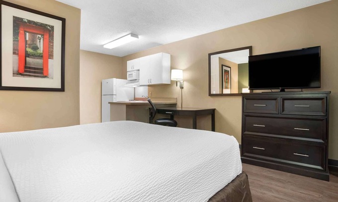 College Park Hotel | Extended Stay America Suites Mobile Spring Hill