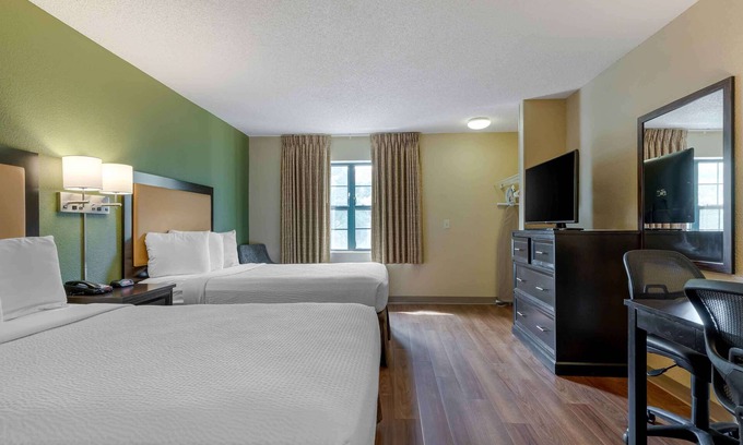 Carver City - Lincoln Gardens Hotel | Extended Stay America Suites Tampa Airport Spruce Street