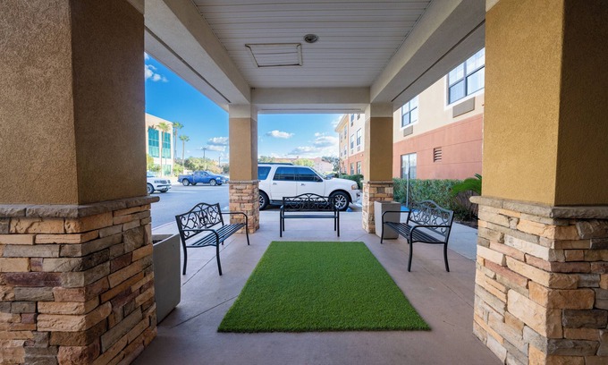 Bonanza Apartment | Extended Stay Laredo