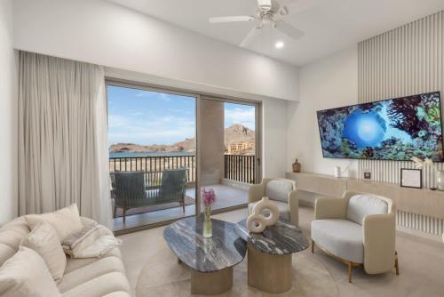 Loreto House | Extraordinary Beachfront Danzante Bay Loreto