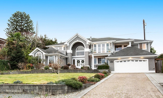 Camano Island House | Extraordinary home w/a hot tub, fireplace, game room, pool table - ocean views