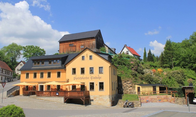 Rathmannsdorf Apartment | für 4 bis 6 Personen - 3 Schlafzimmer mit Separaten 3 Bädern