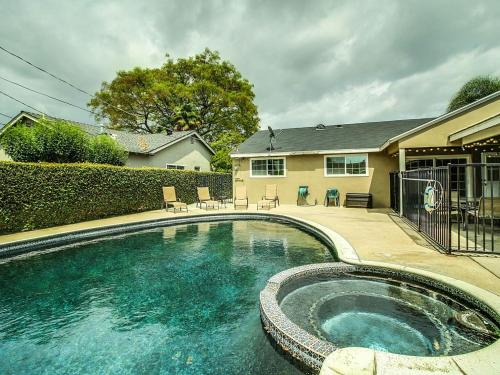 Hermosa Village House | F-29 The Pirates Cove