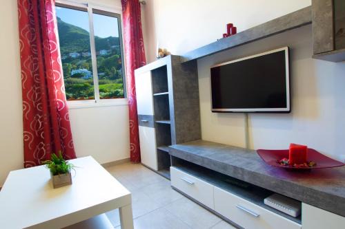 Tejina Apartment | F&M 'con terraza y tranquilidad'