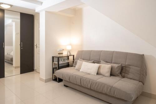 Bry-sur-Marne Apartment | F2 Cozy between Paris and Disneyland