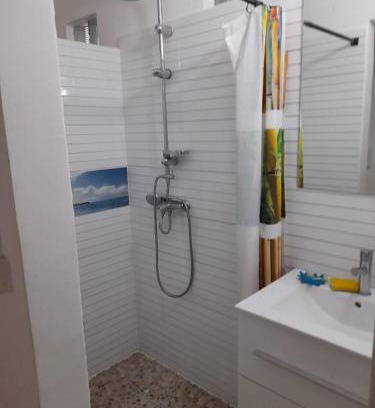 Capesterre-Belle-Eau Apartment | F2 dans bas de villa