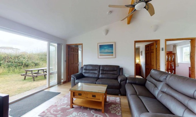 Hayle House | F26 Porthia, Riviere Towans