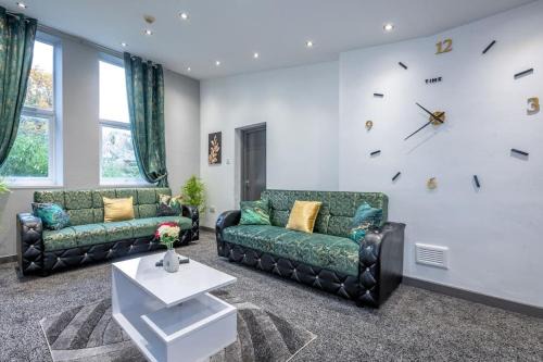Leeds Apartment | *F4GH for your most relaxed & Cosy stay + Free Parking + Free Fast WiFi *