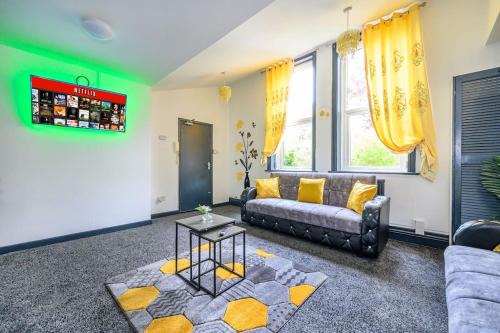 Leeds Apartment | -F5GH- For relaxed & Cosy stay, Free Parking, WiFi