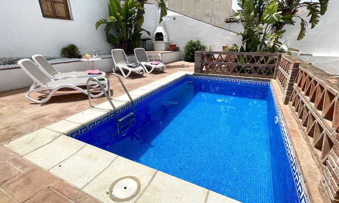 La Herradura Villa | Fab 4 bed villa in the heart of the village