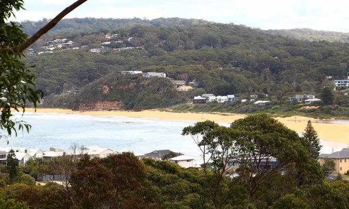 Copacabana House | Fab&Funky is a perfect set up for groups, 2 families or 3 couples, sleeps 9