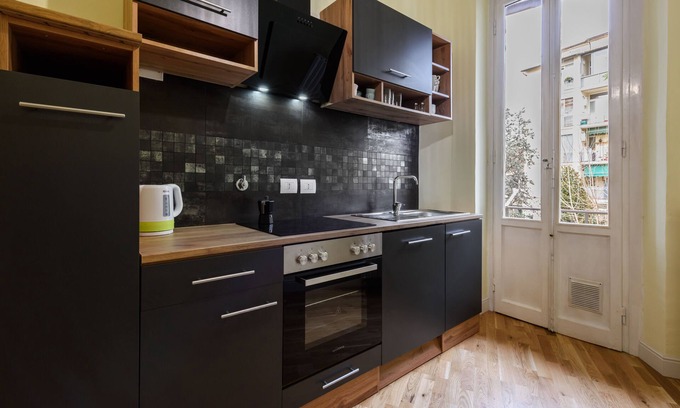 Careggi Rifredi Apartment | Fabbroni 3 bedrooms by Mmega