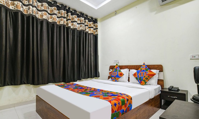 Vijay Nagar Hotel | Fabexpress Rj