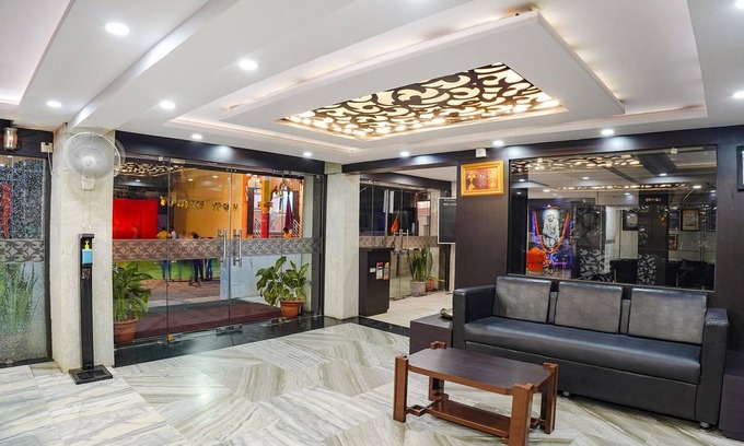 Bhopal Hotel | Fabhotel Backstreet