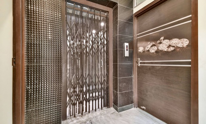 Patna Hotel | FabHotel Bihan
