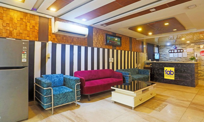 Kalkaji Hotel | FabHotel Gera’s