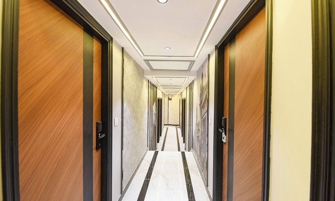 New Delhi Hotel | Fabhotel Grand Palazzo I