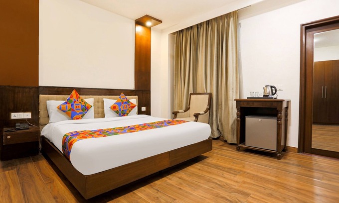 Greater Kailash Hotel | Fabhotel Heaven In