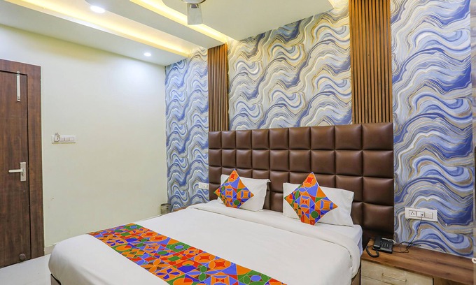 Kanpur Hotel | Fabhotel Naman