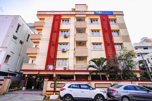 Hyderabad Hotel | FabHotel Q Suites - Nr Kavuri Hills, Madhapur