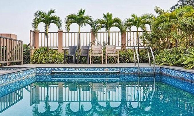 Pimpri Colony Hotel | Fabhotel Rudra Residency