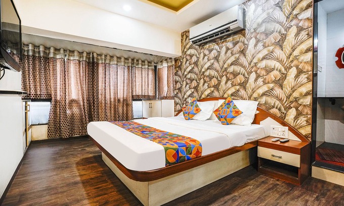Nashik Hotel | Fabhotel Saroj Inn