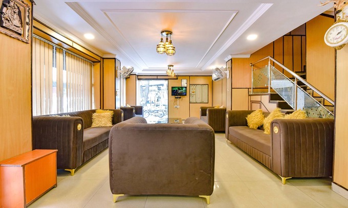 Gopalbari Hotel | Fabhotel Suryamani