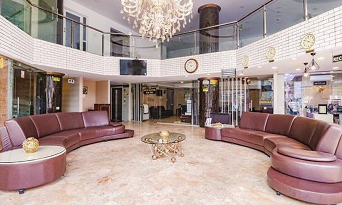 Pulikeshi Nagar Hotel | Fabhotel Turning Point