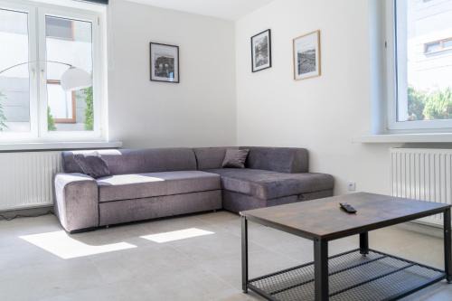 Katowice Apartment | Fabryczna Comfy Apartment