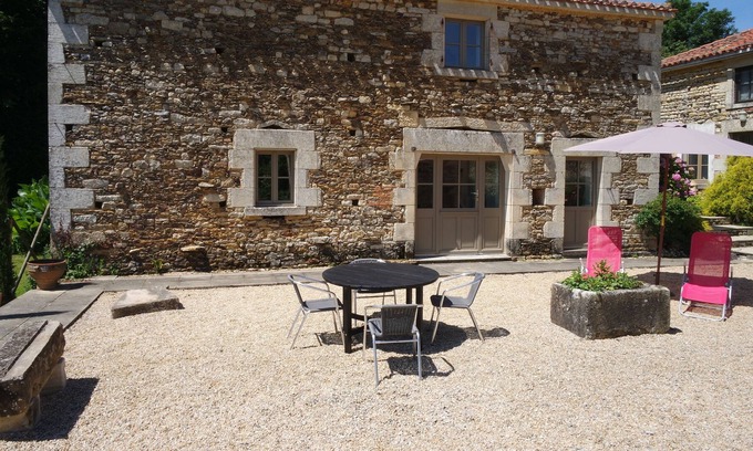La Caillere-Saint-Hilaire Cottage | Fabulous Character Gite - Pool, Tennis Court, With Wi-fi & Wood-Burning Stove
