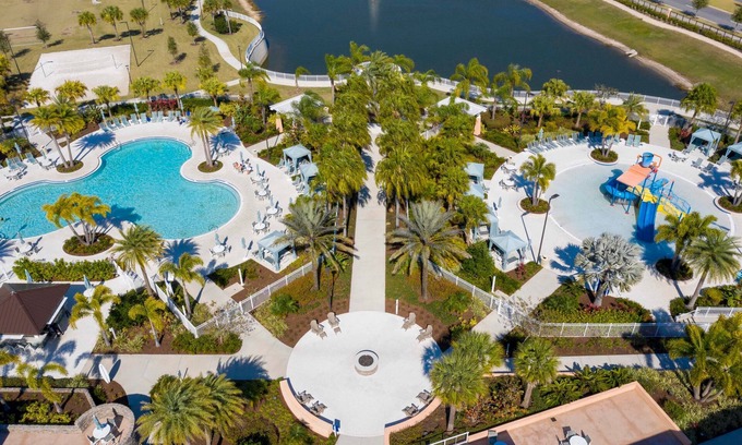 Florida Central Atlantic Coast House | Fabulous 9BD 6BA Starwarsgamer Sleep22 Solarareso