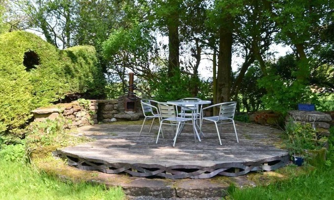 Parsonby House | Fabulous, spacious, sunny period home - Holly Lodge sleeps 10