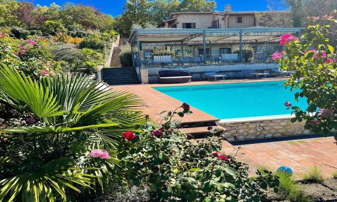 Spoleto Villa | Fabulous villa - Spoleto Poolside / sleeps 20