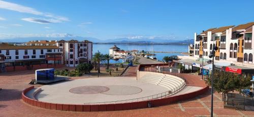 Le Barcares Apartment | face au lac marin